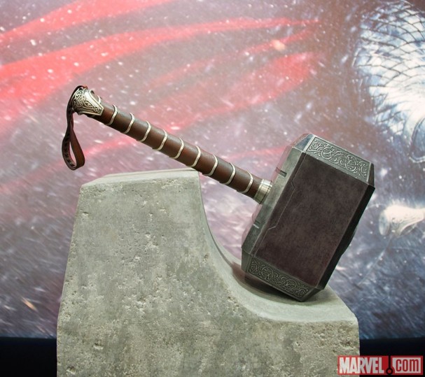 Thor: The Dark World - Thor's Hammer, Mjolnir