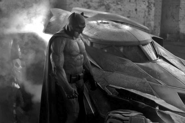 Ben Affleck as Batman and the Batmobile in 'Superman vs Batman'