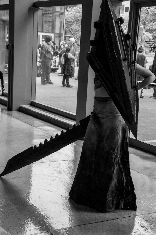 Emerald City Comic-Con (2015) cosplay. Photo by Richard Gray for Behind The Panels
